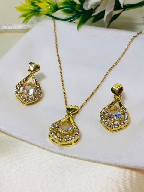 Beautifull Zarkoon necklace set